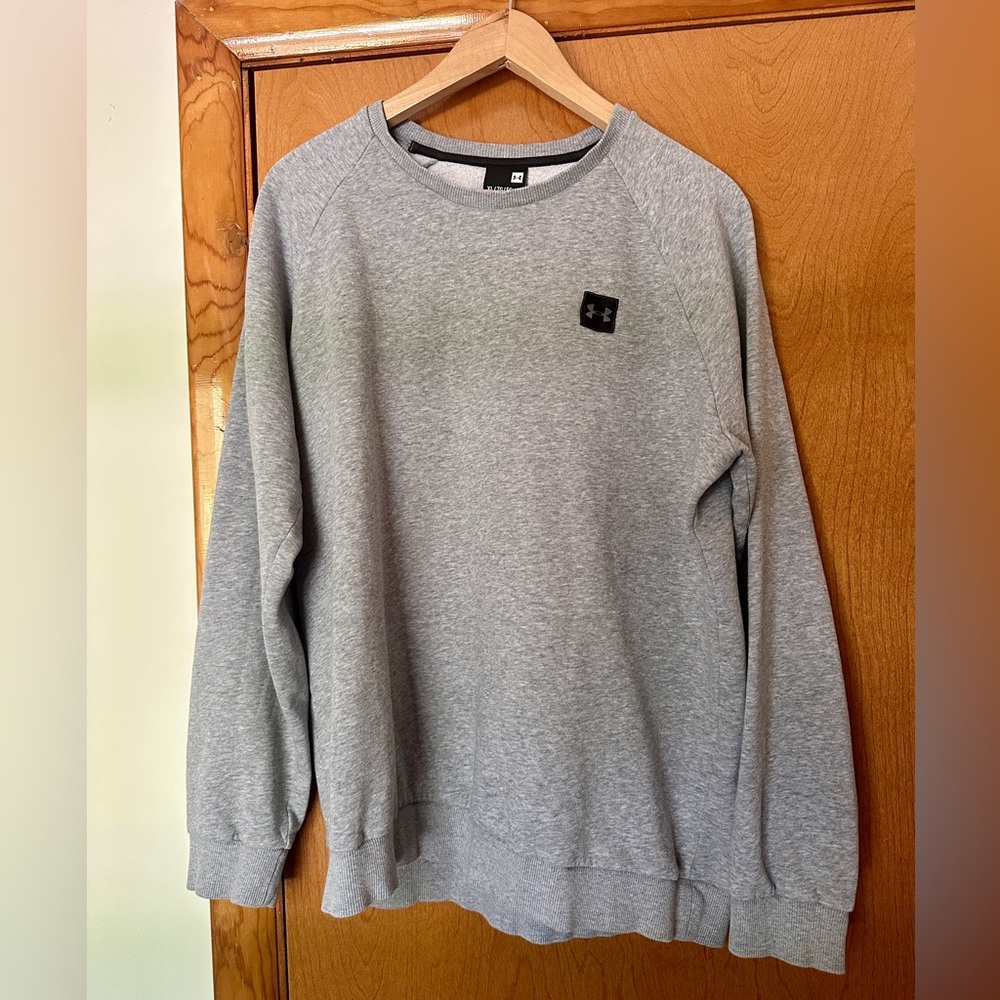 Under Armour Gray Crewneck Sweatshirt